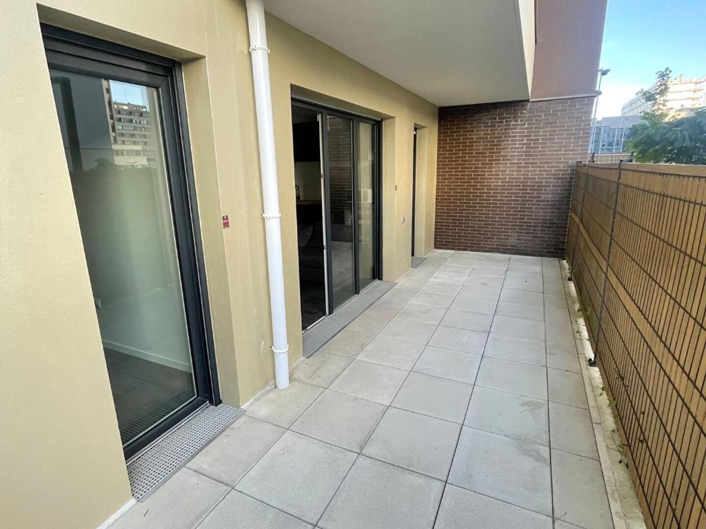 èutgyfrvdc - Resim 1