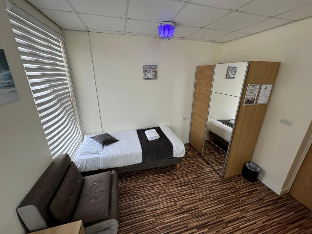 
Standard Family Room
