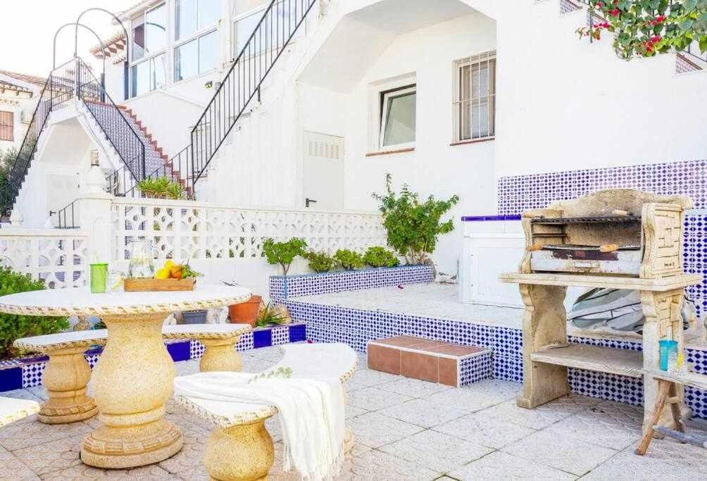 Kép Bungalow Pink lago jardín szállásáról Torreviejában a galériában