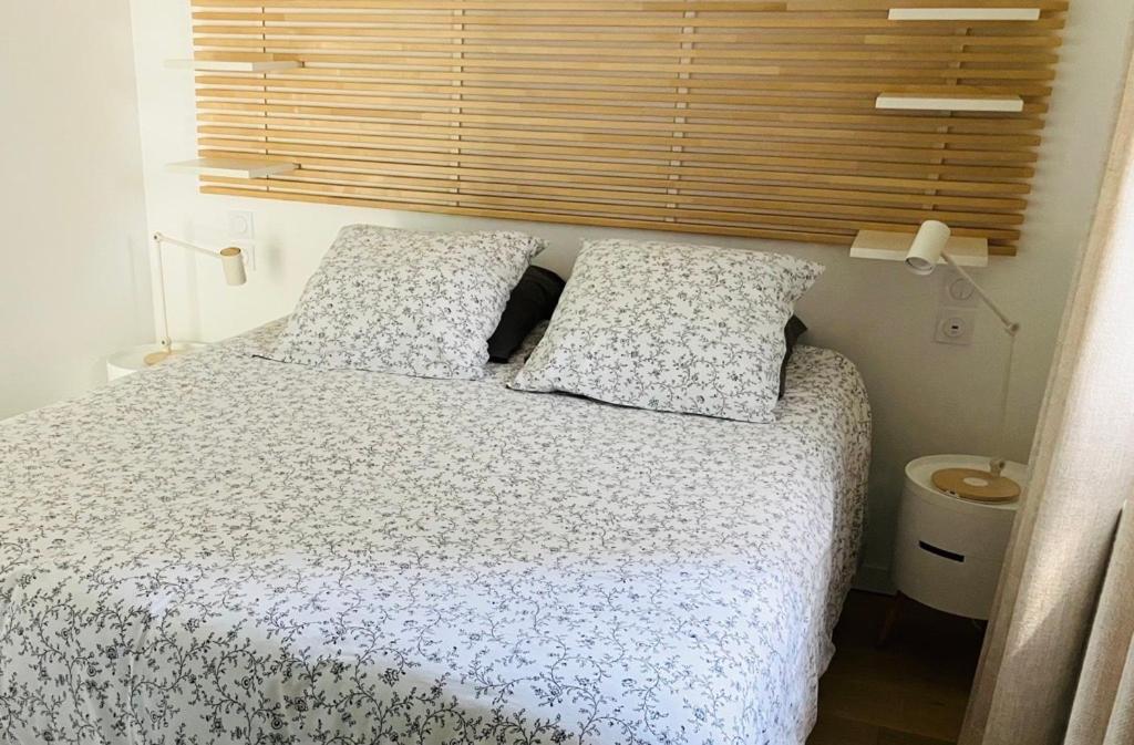Maison de charme indépendante - Terrasse et parking privé - Village médiéval - 8 min A7 - Montélimar Nord - Superior Tweepersoonskamer