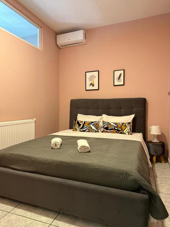 Posteľ alebo postele v izbe v ubytovaní Well designed 2 Bdr Apartment