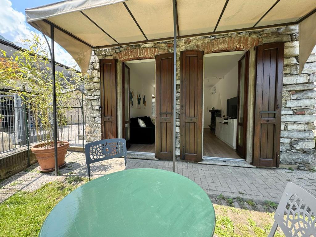 Patio nebo venkovní prostory v ubytování Ibiscus lago di Como
