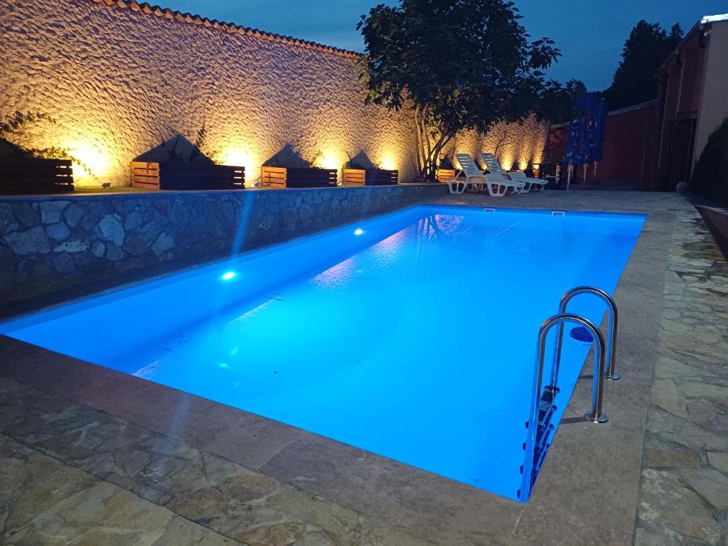 Bazén v ubytování Hotel Marina OASA nebo v jeho okolí