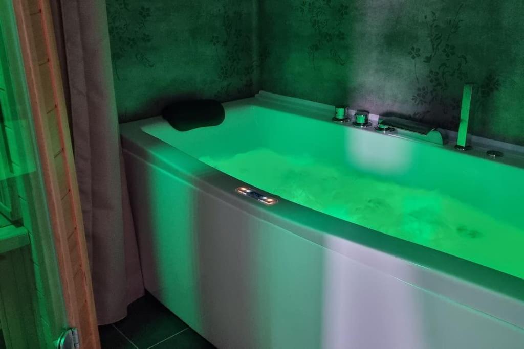 Fotografie z fotogalerie ubytování Mysig 1a med Minispa, 20 min från Kinnekulle v destinaci Götene