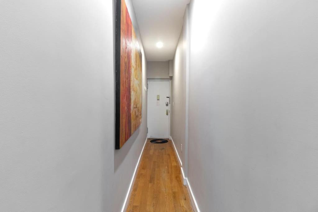 رزرو هتل و هاستل، خشک کن لباسشویی Lower Eastside 2BR بازسازی شده, 09197245266