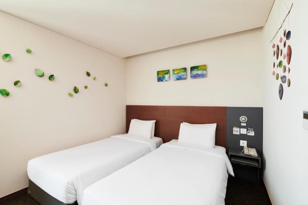 Hotel Skypark Kingstown Dongdaemun - DIVE IN JEONGKEUN PARK ART STAY SEOUL 1 / TWIN