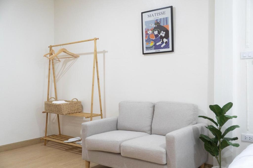 Daisy Home&cafe Nan的休息区