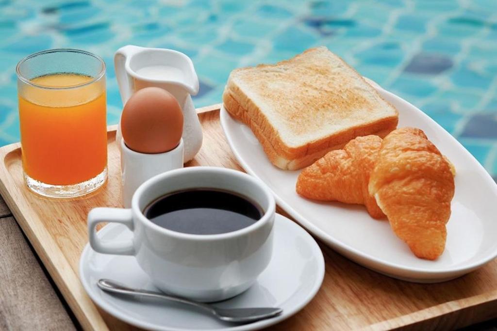 Možnosti snídaně pro hosty v ubytování Aqua Resort SHA Plus