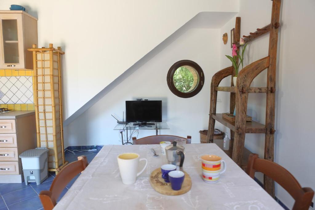 Case Vacanze Casa Romana - Casa Con Due Camere Da Letto