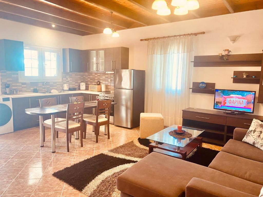 Kuchyň nebo kuchyňský kout v ubytování Spiros Place Corfu