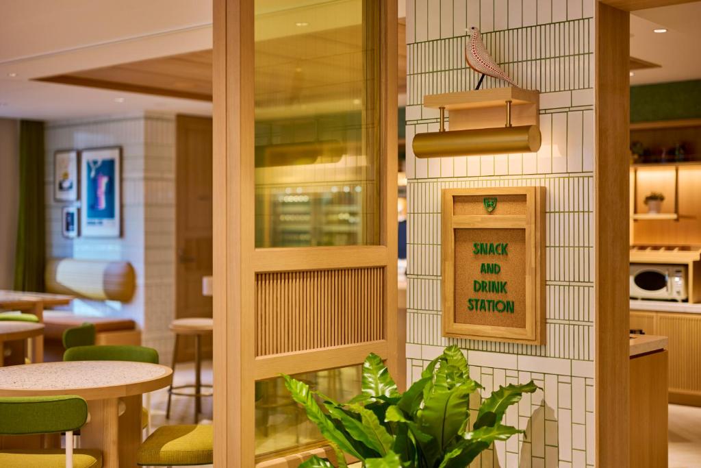 Kuchyň nebo kuchyňský kout v ubytování The Royal Park Hotel Ginza 6-Chome