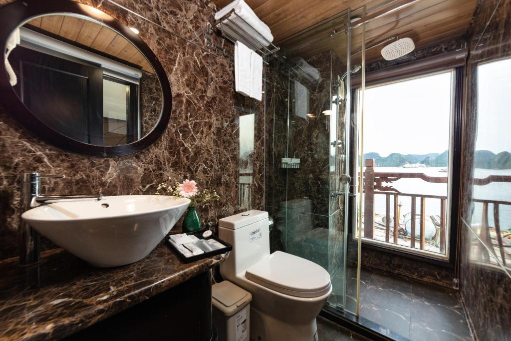 Amanda Luxury Cruise - 4