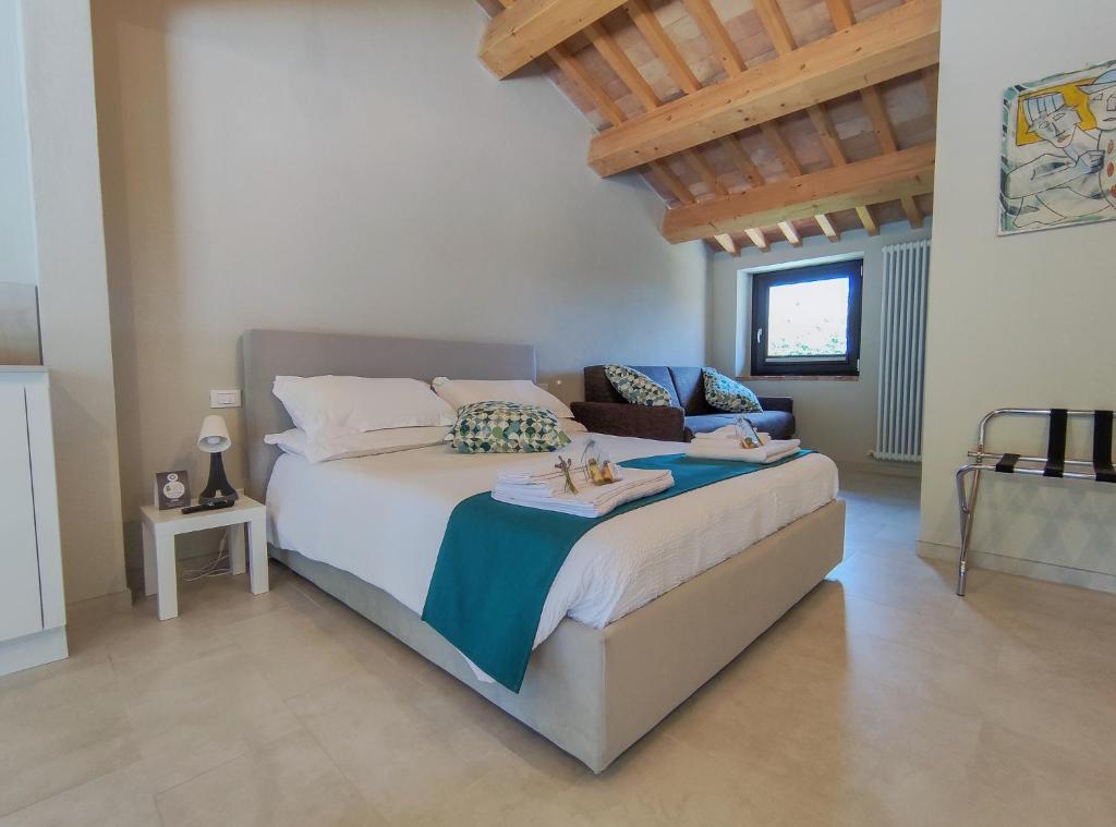 La Fonte Delle Faranghe by Host Hero - Standard Family Room