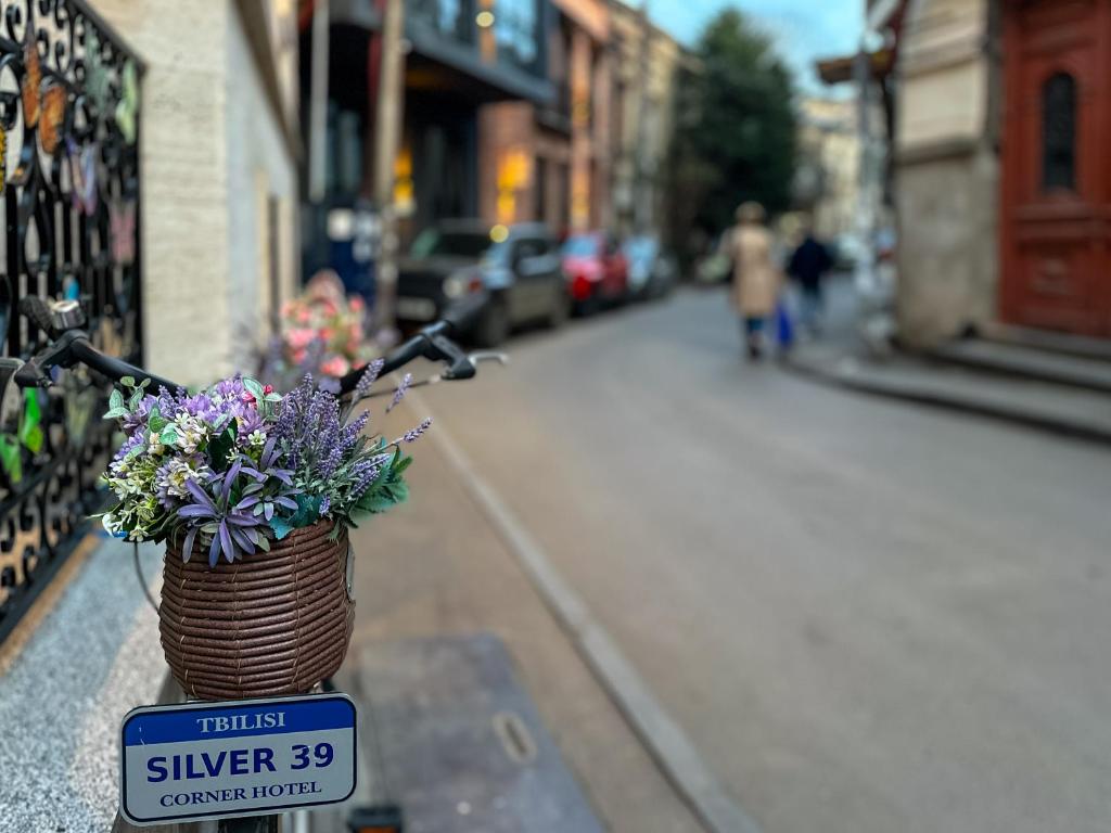 Fotografie z fotogalerie ubytování Silver 39 Corner Hotel v destinaci Tbilisi City