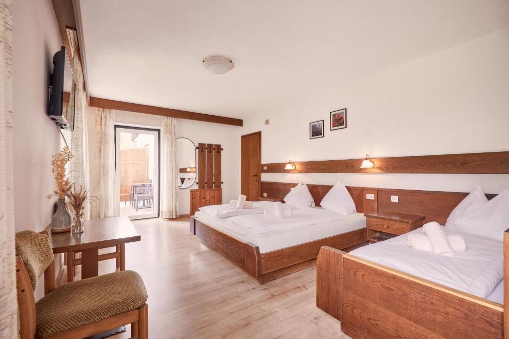 Ferienpension Zummüllerhof - Classic Triple Room