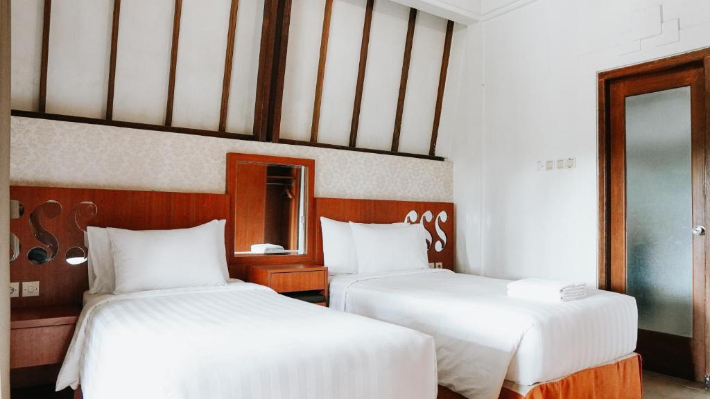 Tidar Hotel & Cottages Malang - 大型双床间