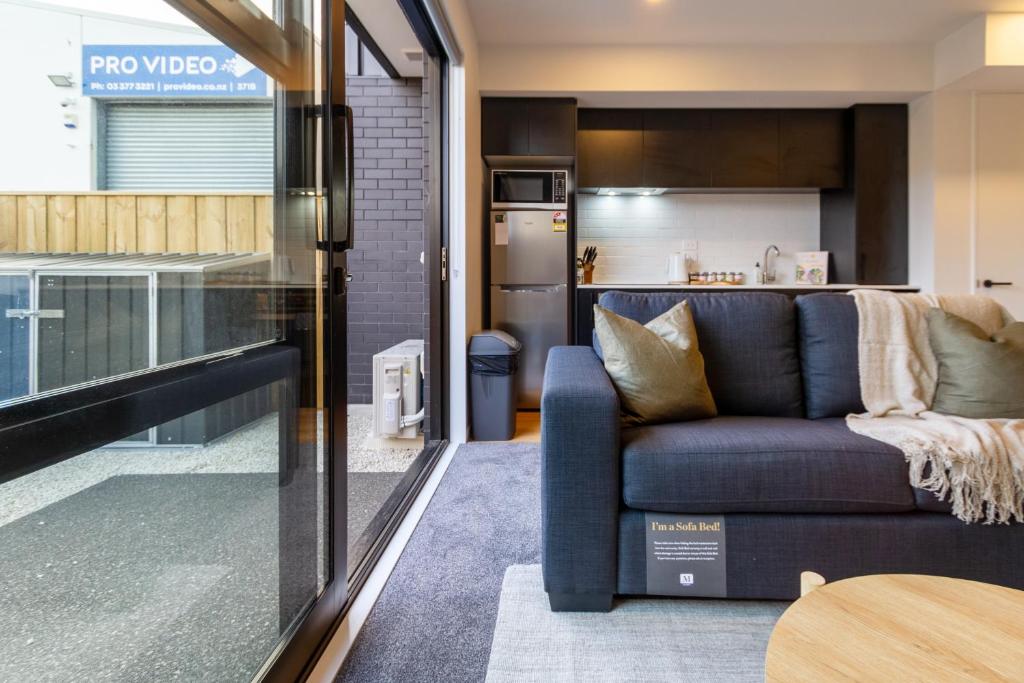 2 Bed, 2 Bath w Sofa Bed - Great Cafes Nearby - Resim 13