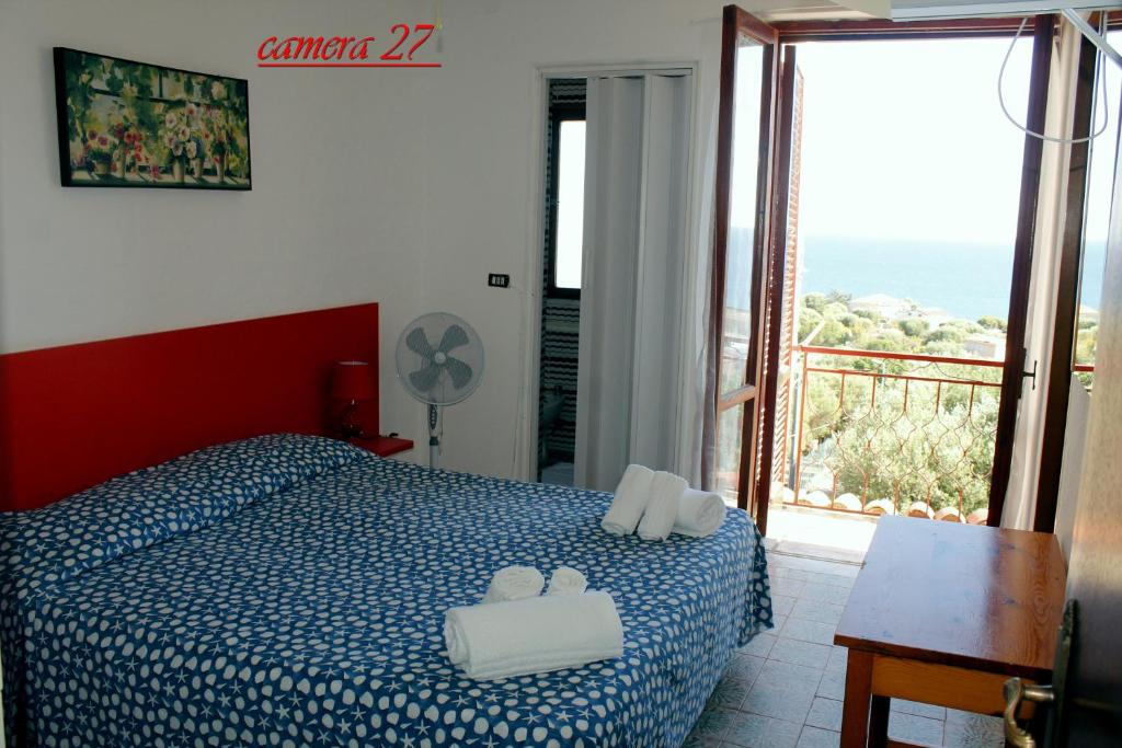 Cardiff Hotel - Chambre Familiale Avec Balcon