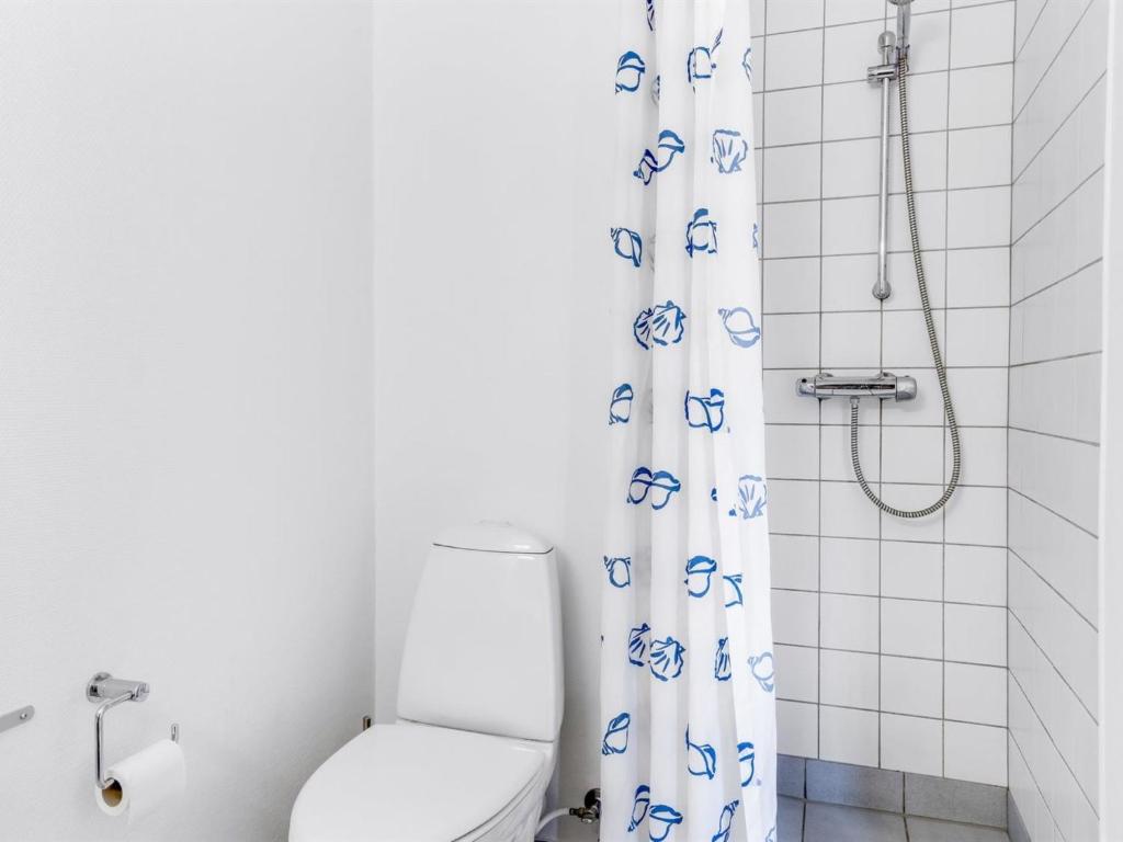 Koupelna v ubytování Apartment Anthonie by Interhome