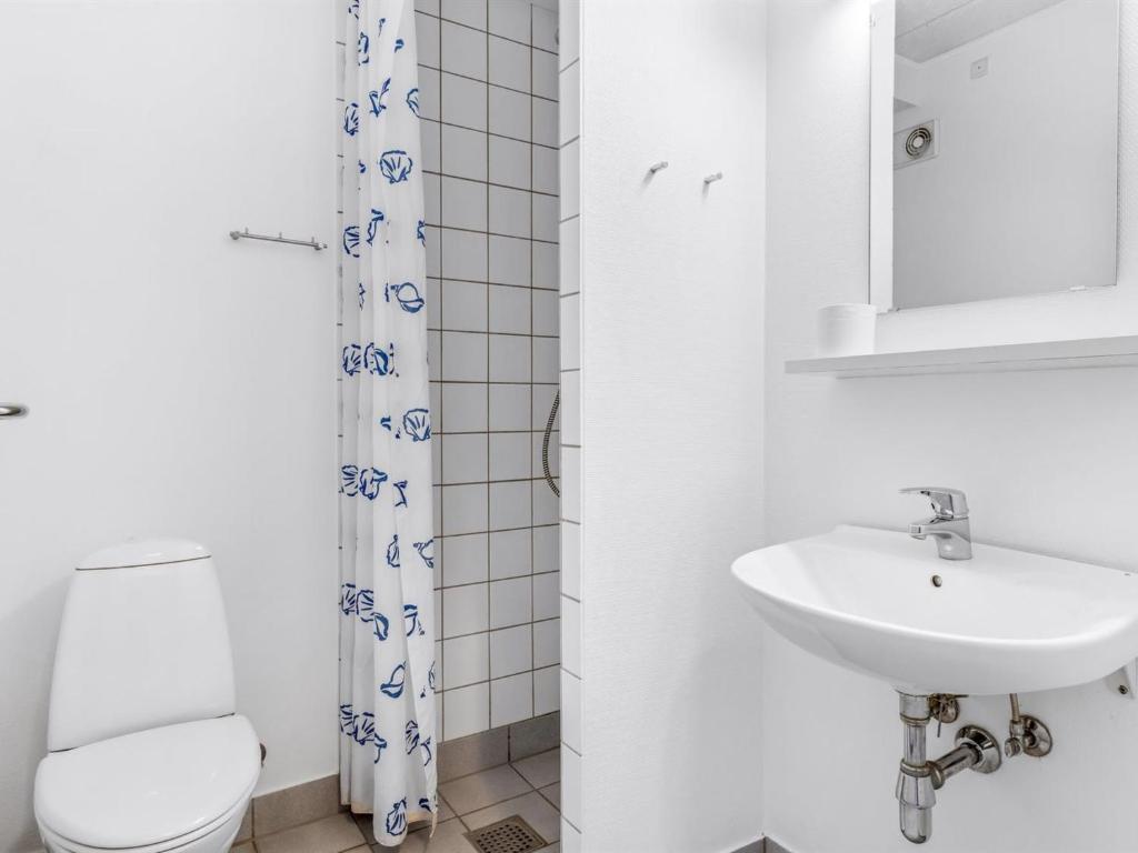 Koupelna v ubytování Apartment Anthonie by Interhome