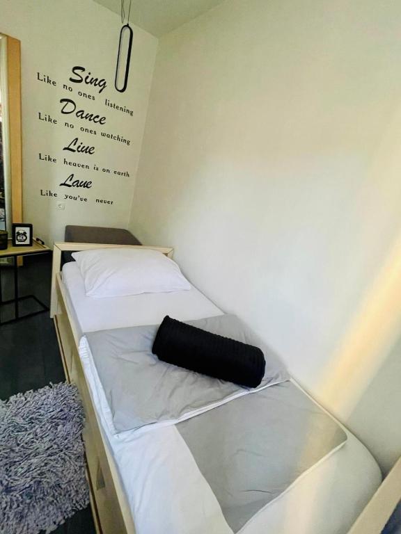 Postel nebo postele na pokoji v ubytování Holiday home Metulum