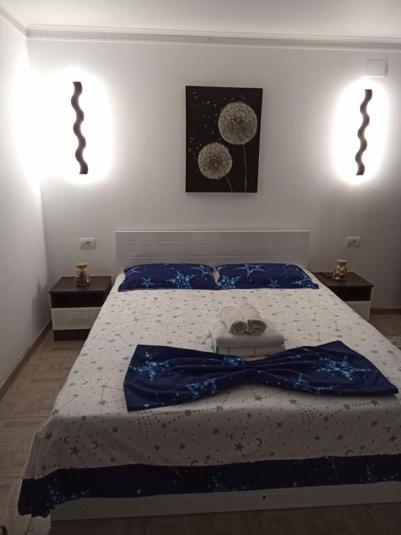 Postel nebo postele na pokoji v ubytování Kallithea