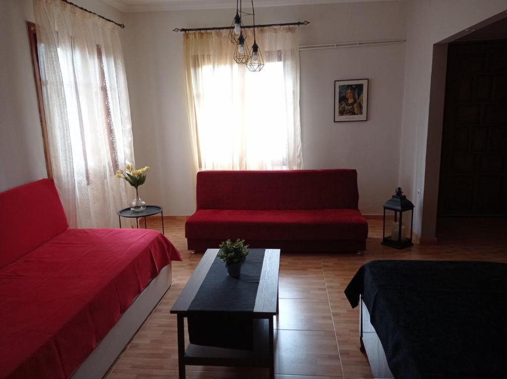 Zdjęcie z galerii obiektu Comfortable & Cozy House w mieście Wolos