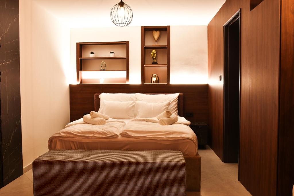 Postel nebo postele na pokoji v ubytování JR Piran B&B