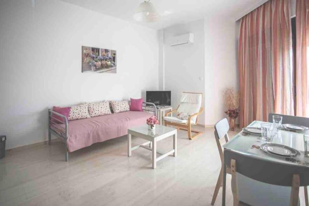 George Apartment 3