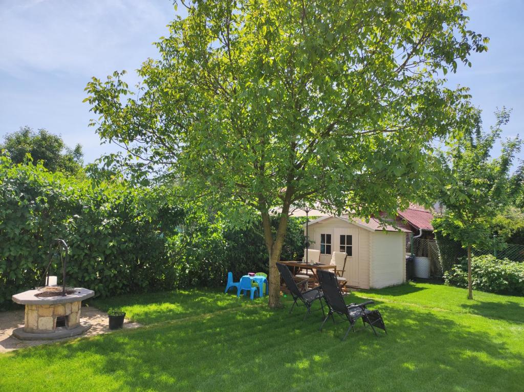 Zahrada ubytování Levélke Mini Apartman
