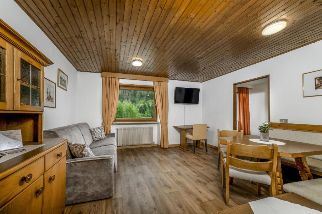 Μια τηλεόραση ή/και κέντρο ψυχαγωγίας στο Cësa Panaval Apartments