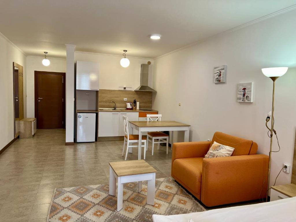 Casa Real - Studio Apartment