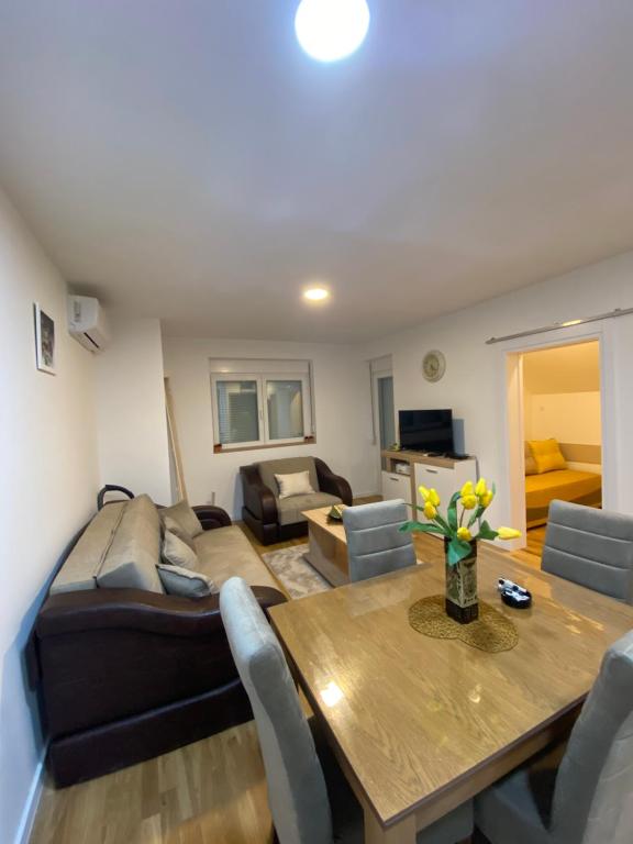 Χώρος καθιστικού στο Rtanj