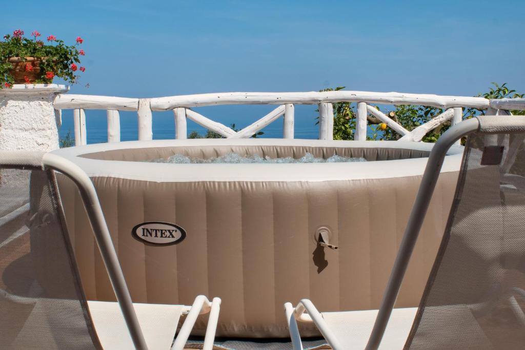 Balkón nebo terasa v ubytování Blu Vesuvius Sorrento