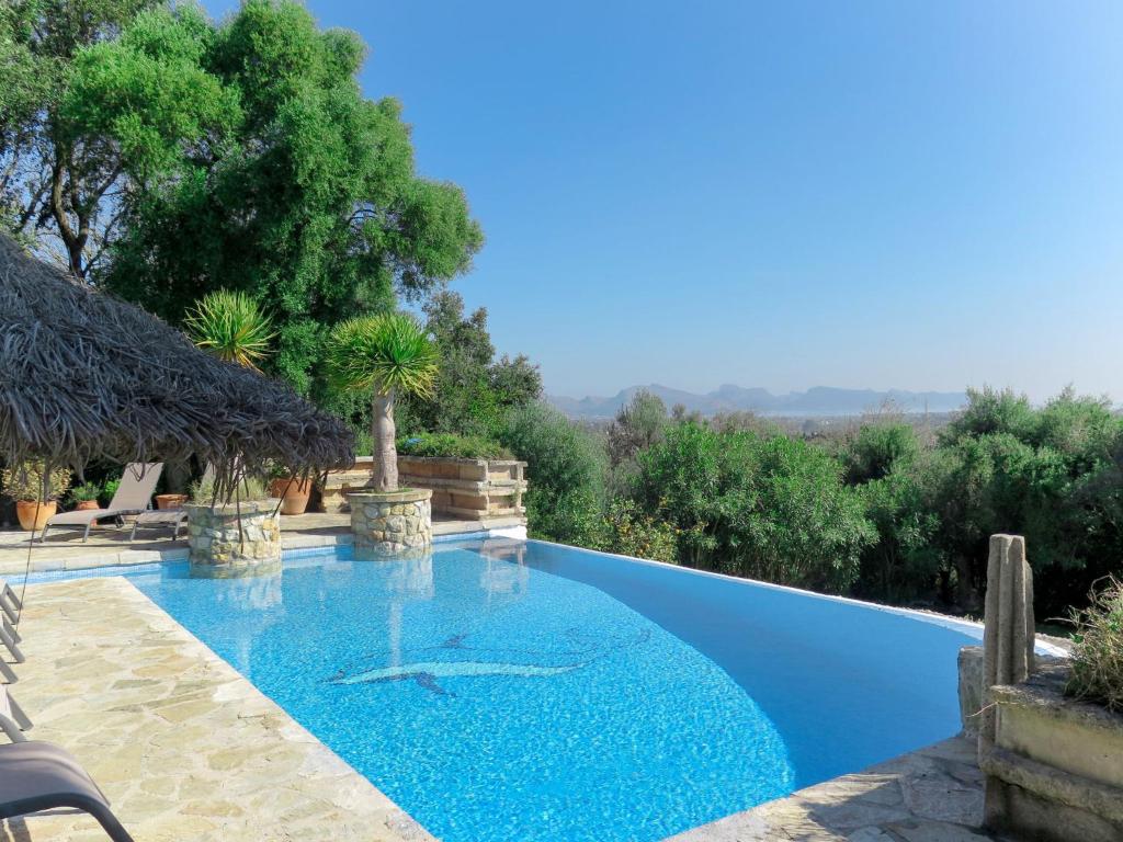 Holiday Home Can Segue by Interhome