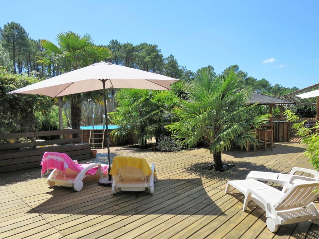 Κήπος έξω από το Holiday Home Ti Kaz Doudou by Interhome