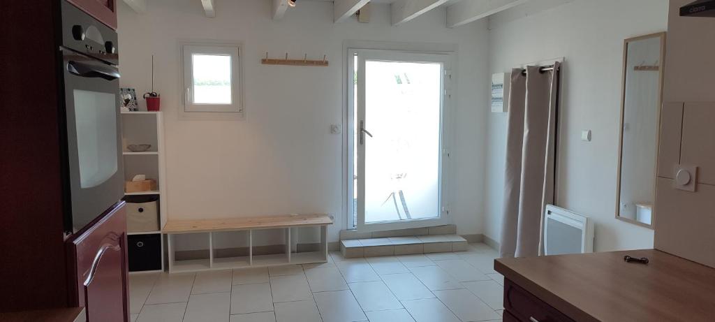 So'Home - Three-Bedroom House