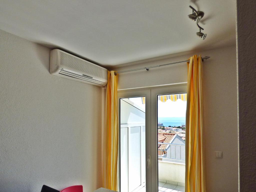 Fotografia z galérie ubytovania Apartment Studio with Sea view for 2-3 people v destinácii Baška Voda