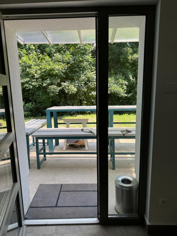 Balkón nebo terasa v ubytování Táltos