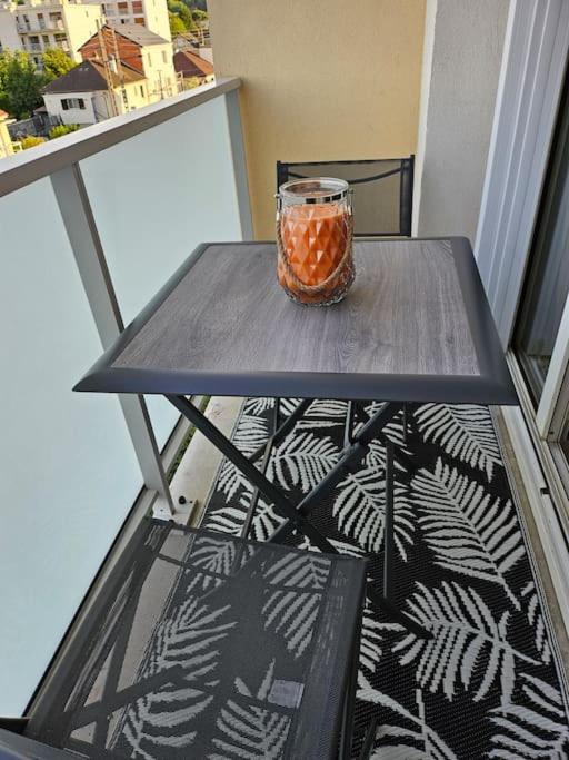 Appartement F3 - Calme, meublé et chaleureux - Twee Slaapkamers Appartement