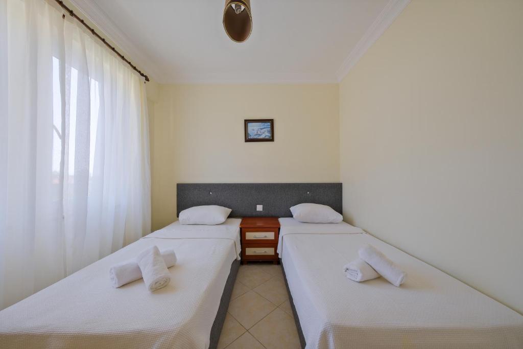 Larimar Suite Hotel - 3