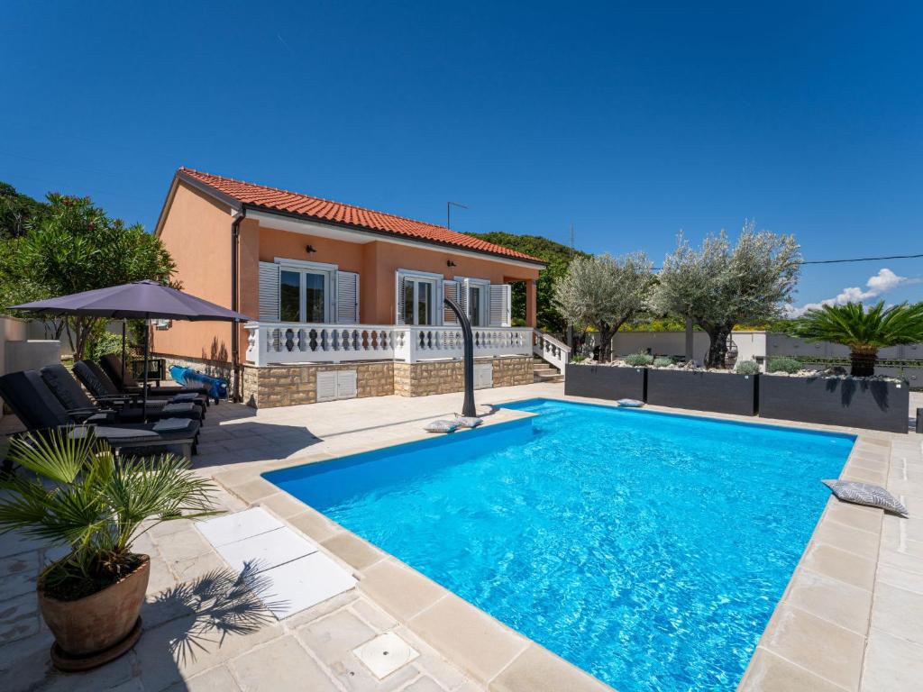 Holiday Home Happy Home Rab by Interhome