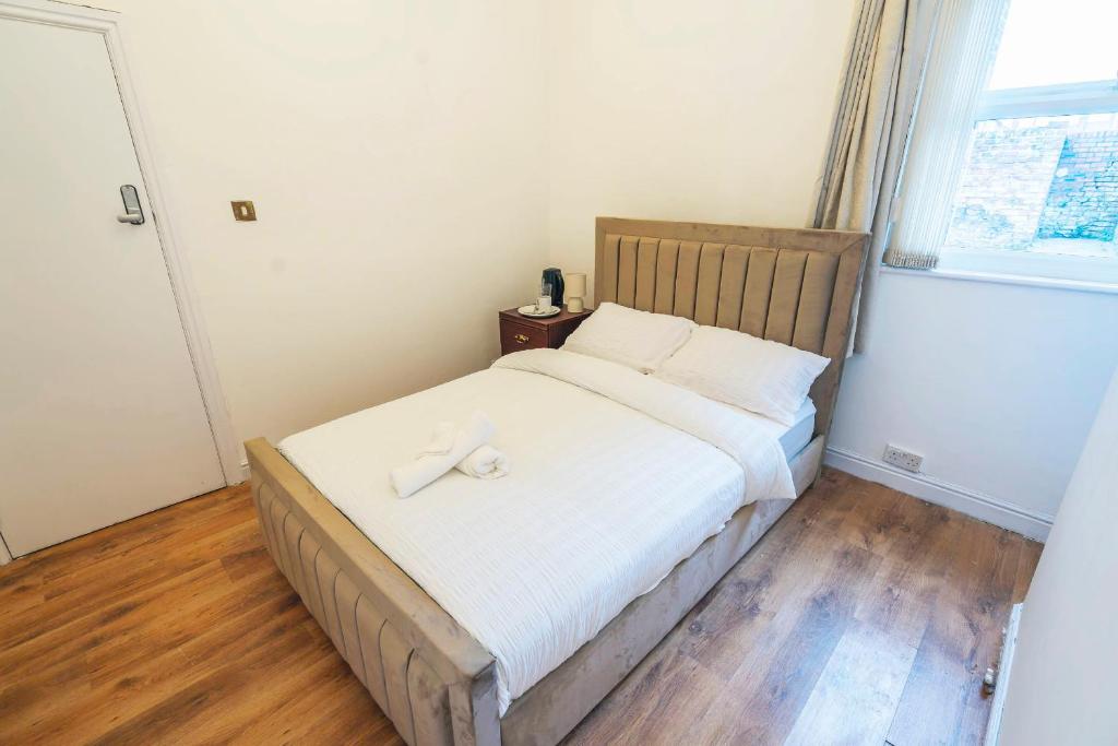 Majestic Inn - Resim 11