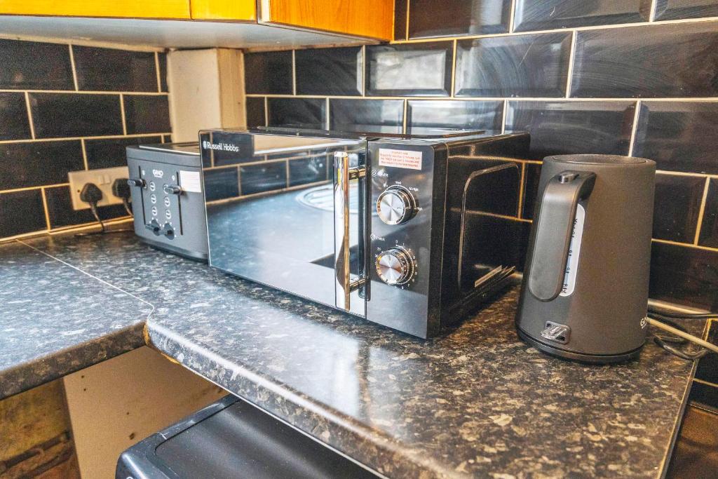 Majestic Inn - Resim 8