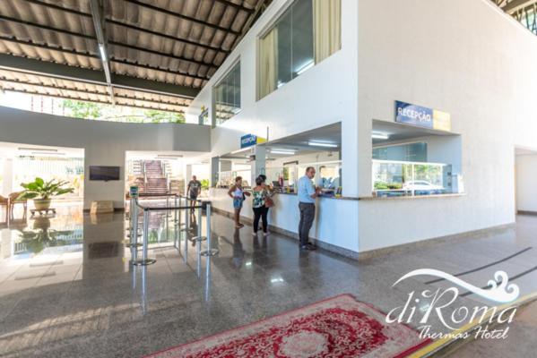 Um restaurante ou outro lugar para comer em Thermas diRoma Hotel Incluso o acesso ao Acqua park todos os dias, exceto no dia do check-out