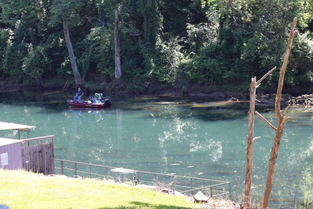 Little Red River Cedar Cabin, Heber Springs (updated prices 2024)