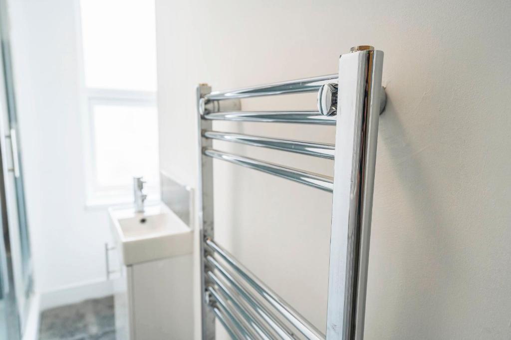 Majestic Inn - Resim 3