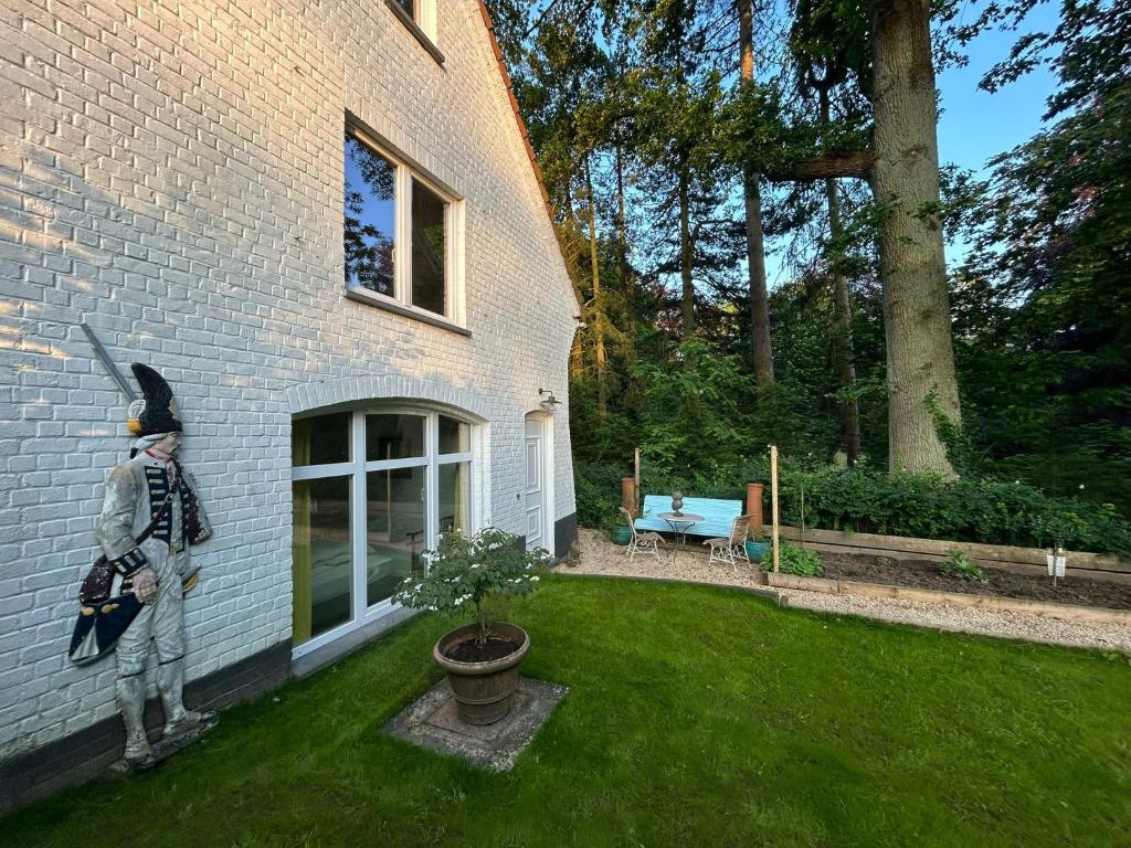 Zahrada ubytování The Tile House - 2 bedroom property just south of Brussels
