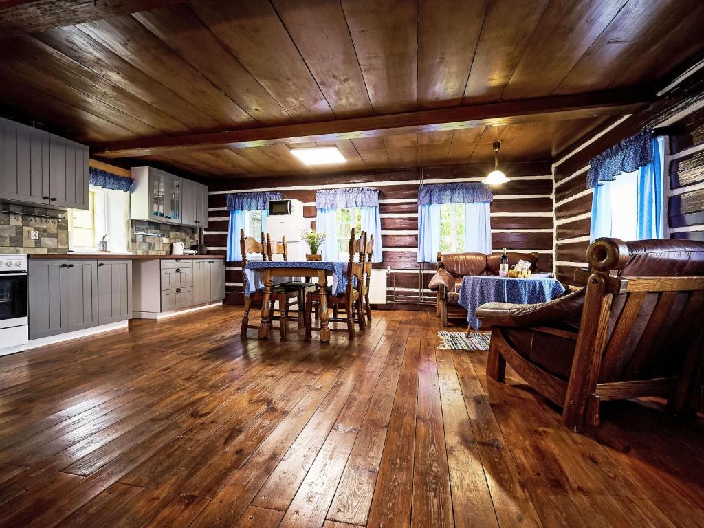 Kuchyň nebo kuchyňský kout v ubytování Holiday Home Na kopečku by Interhome