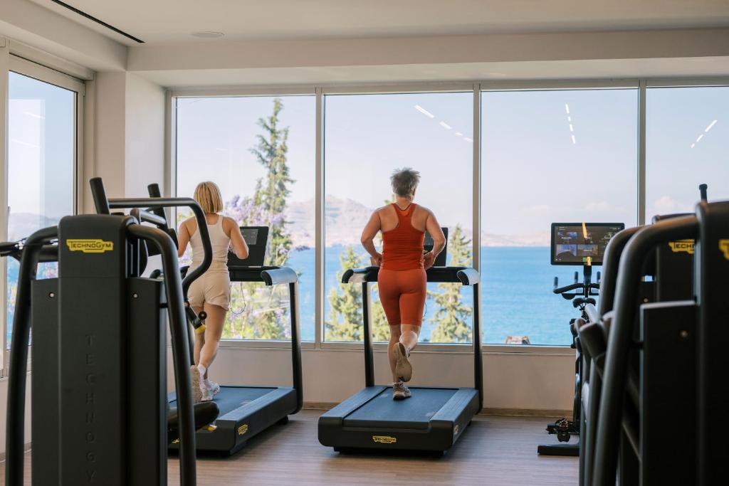 Fitness centrum a/nebo fitness zařízení v ubytování Lindos Mare, Seaside Hotel